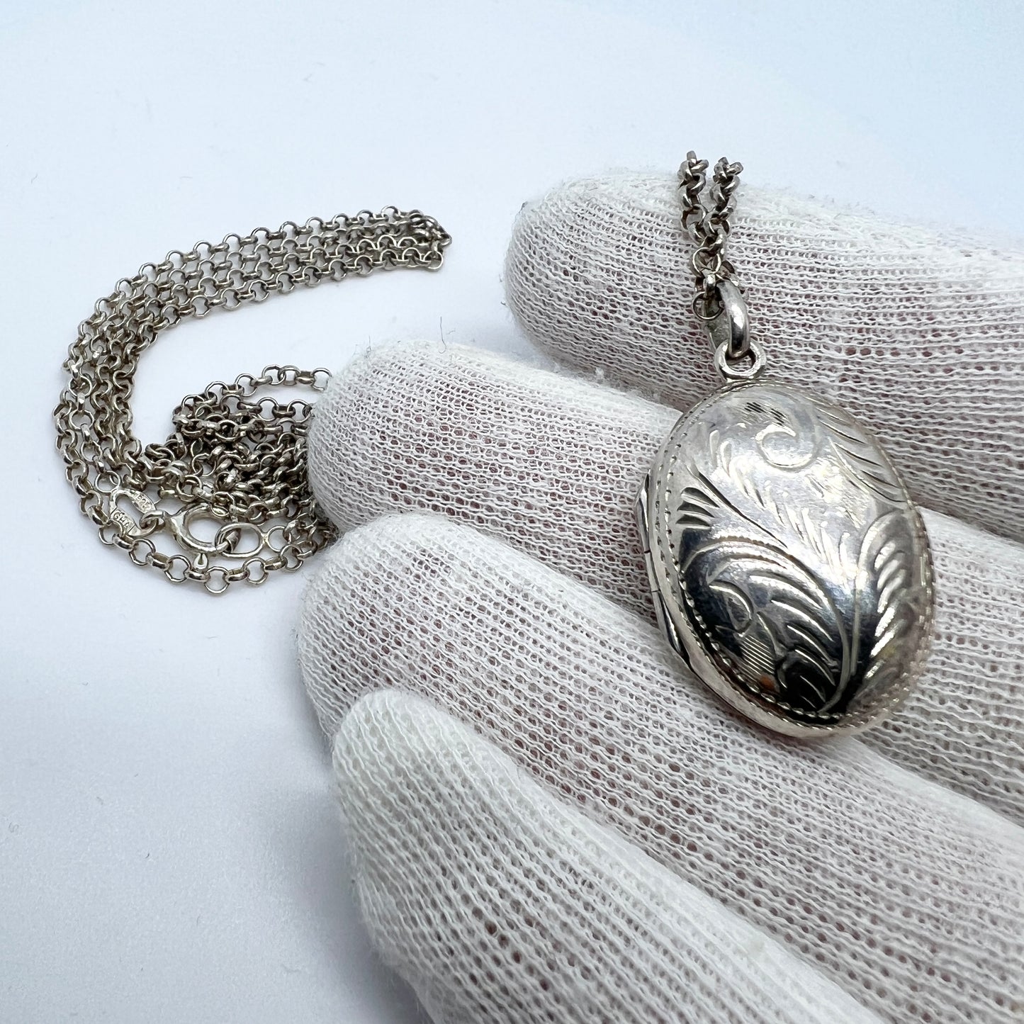 GHA, Sweden. Vintage Sterling Silver Locket Pendant 30 inch Chain Necklace.