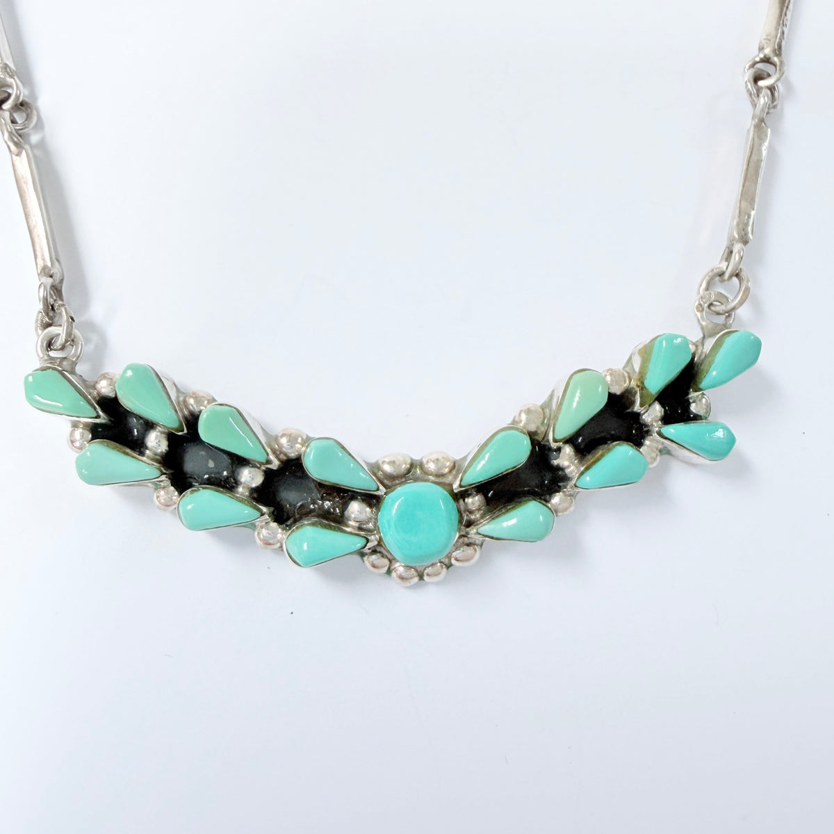 Los Ballesteros, Mexico. Vintage Sterling Silver Turquoise Necklace