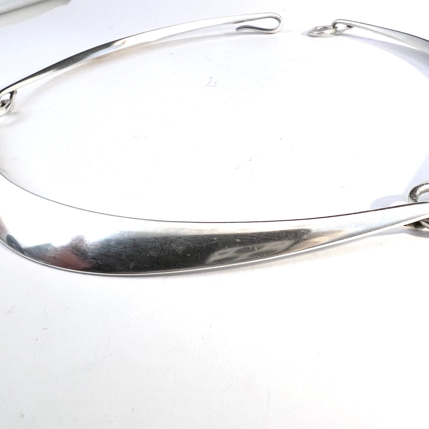 Bent Gabrielsen for Hans Hansen Denmark 1960s Sterling Silver Necklace Design no 320.