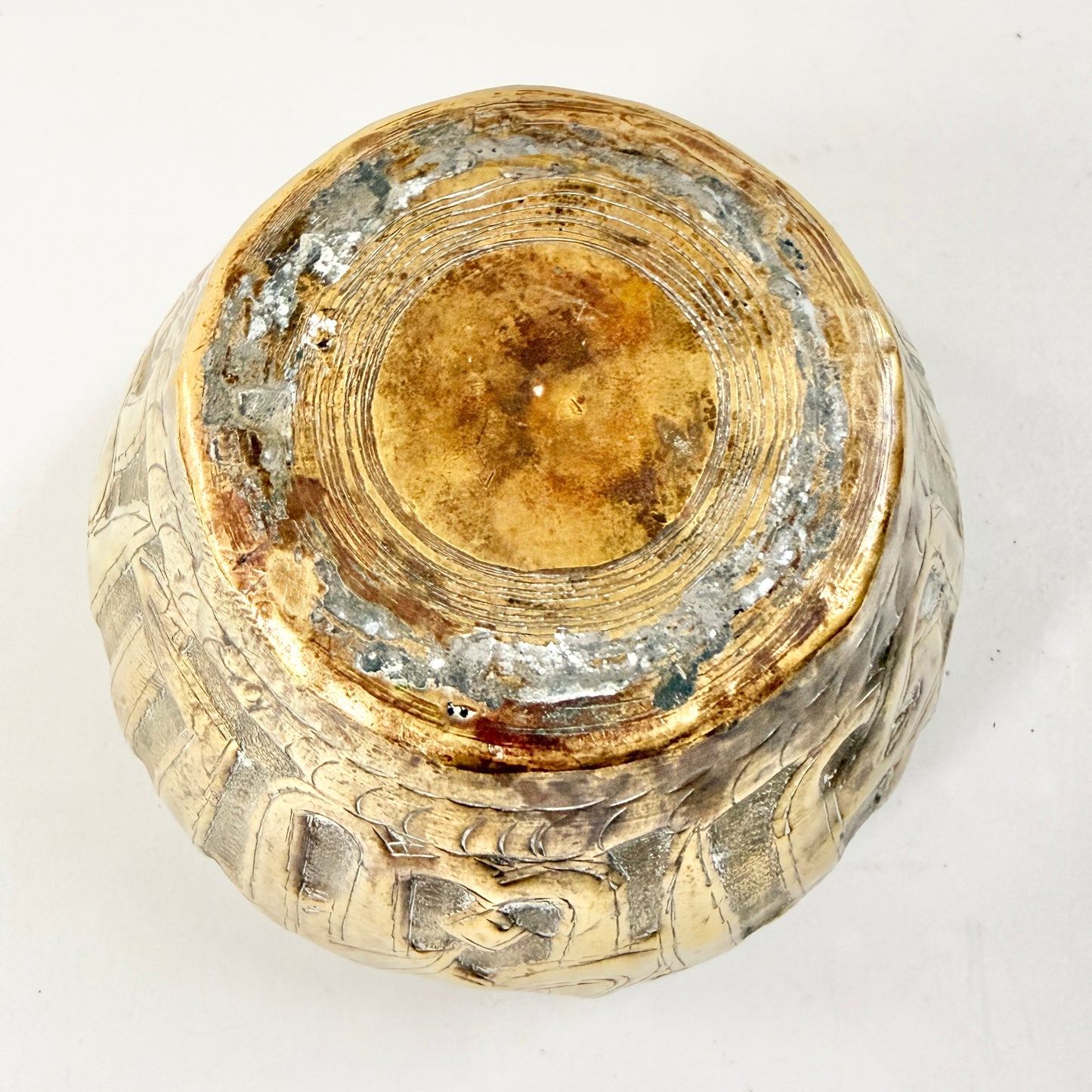 Antique Hammered Brass Bowl / Planter.