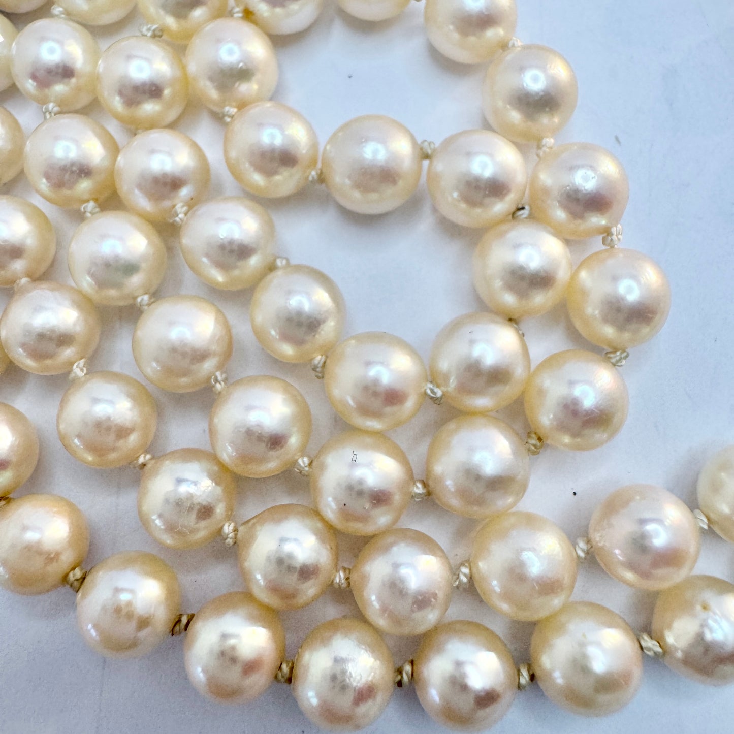 Vintage 1950s. Vintage 28 inch Cultured Pearl Silver Clasp Necklace.