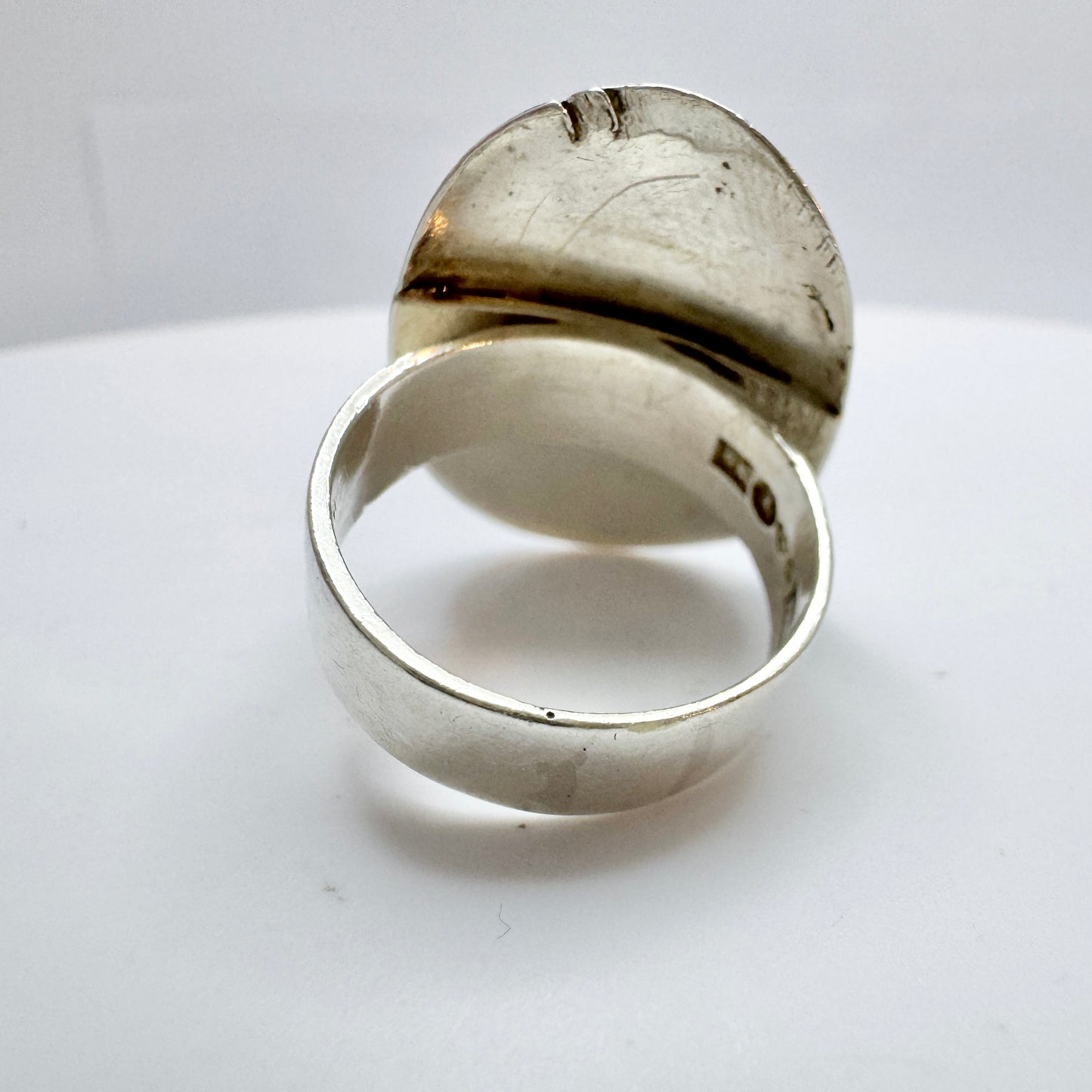 Kaplan, Sweden 1967. Bold Vintage Sterling Silver Ring.