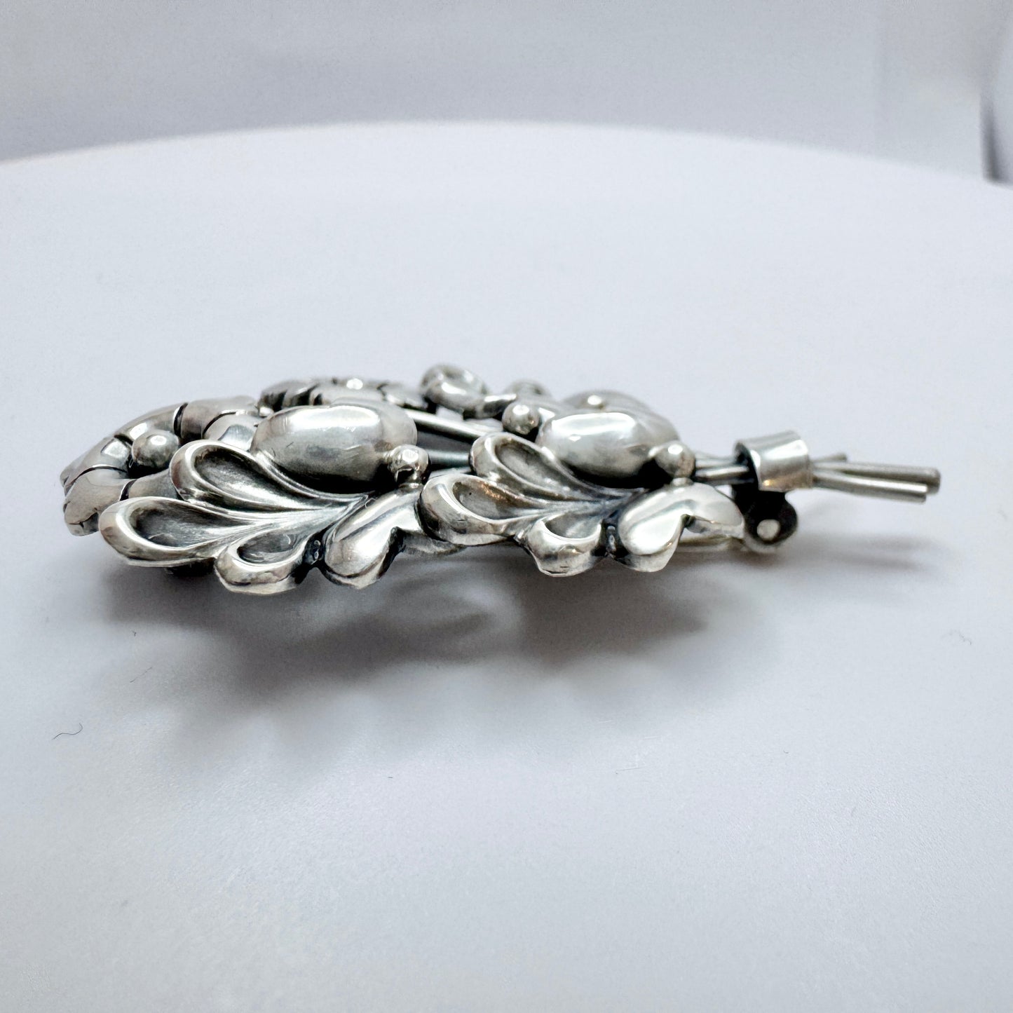 G Dahlgren, Sweden 1940s. Vintage Solid Silver Flower Bouquet Brooch.