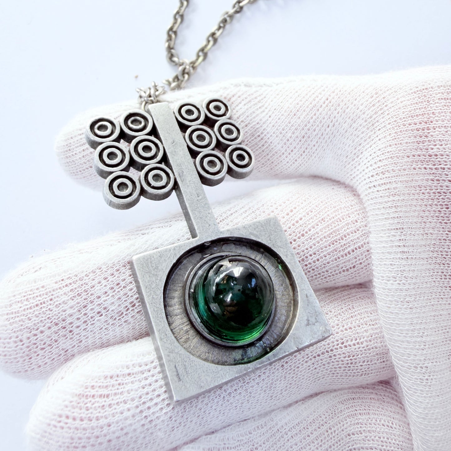 TYR, Sweden ca 1970s. Vintage Modernist Pewter Green Glass Pendant Necklace