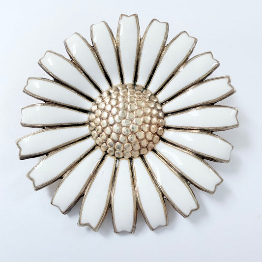 Anton Michelsen, Denmark. Vintage Sterling Silver White Enamel Daisy Brooch.