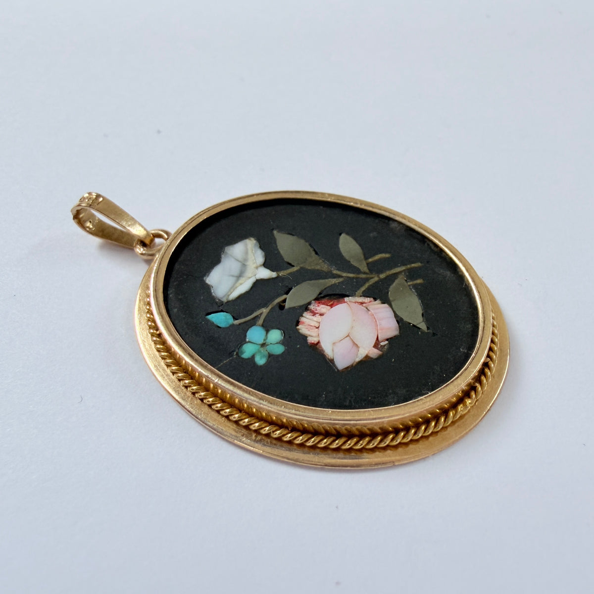 Sweden / Italy 1914. Antique 18k Gold Pietra Dura Grand Tour Pendant.