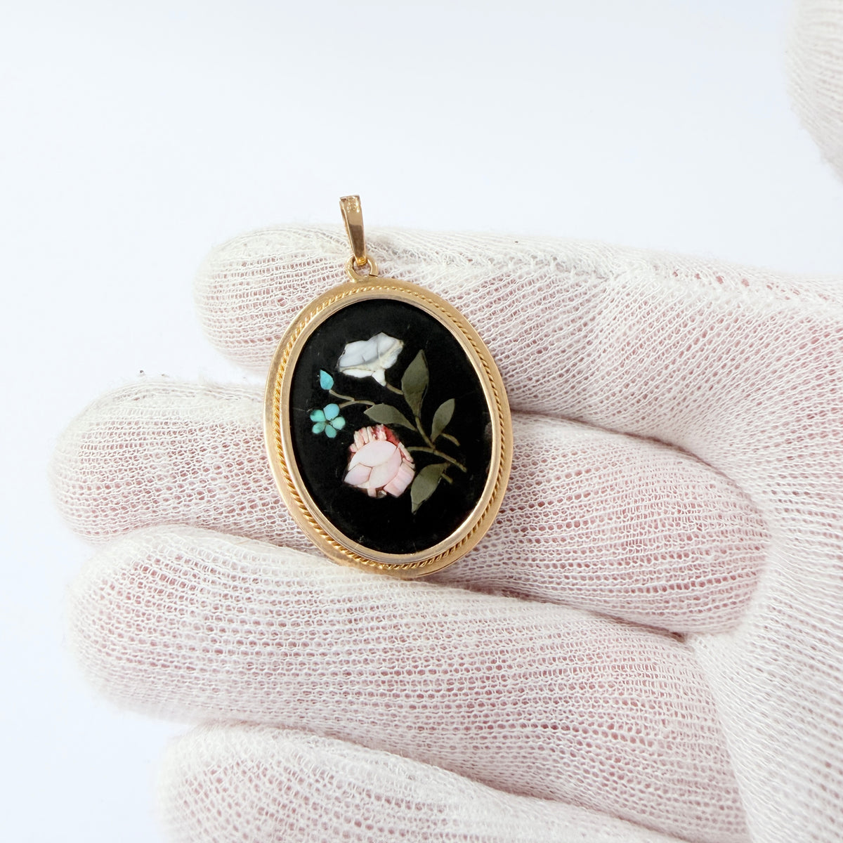 Sweden / Italy 1914. Antique 18k Gold Pietra Dura Grand Tour Pendant.