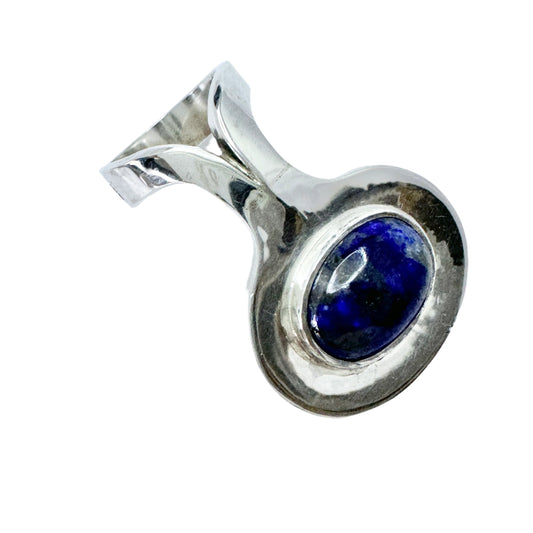 Anders Ericson, Sweden 1989. Bold Vintage Sterling Silver Sodalite Ring. Signed