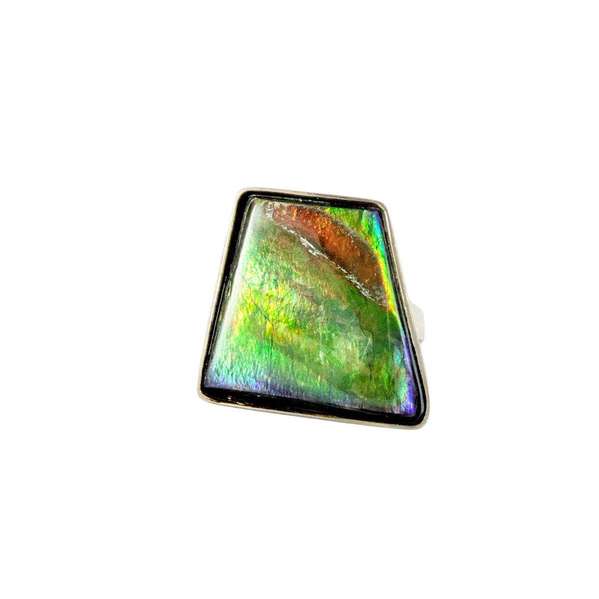 Maker R&G. Vintage 14k Gold Ammolite Ring.