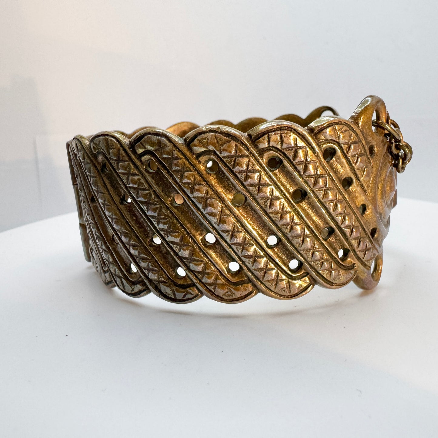 Kalevala Koru, Finland. Vintage Bronze Hinged Bangle Bracelet.