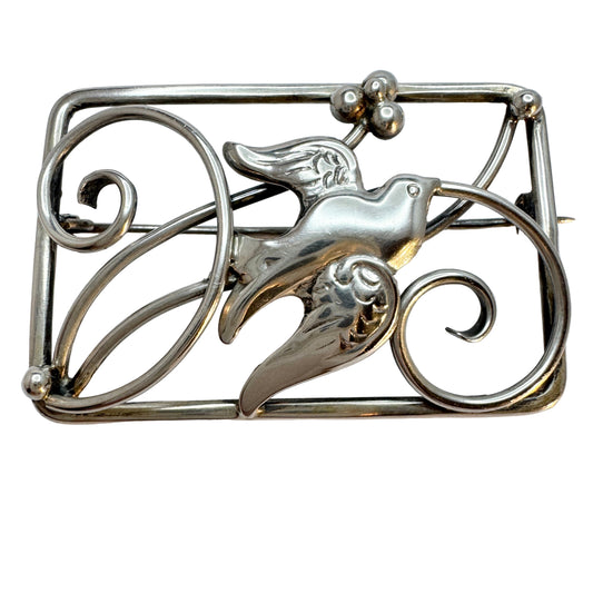 Sweden 1946. Large Vintage Solid Silver WW2 Peace Dove Brooch.