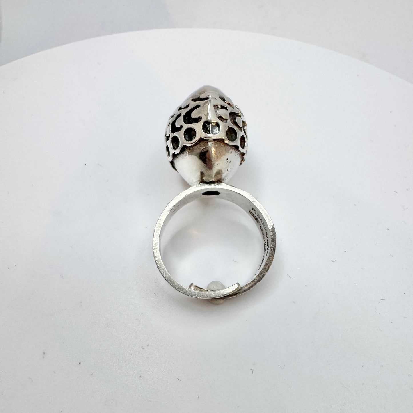 Pentti Sarpaneva, Finland 1972. Bold Vintage Solid Silver Ring.