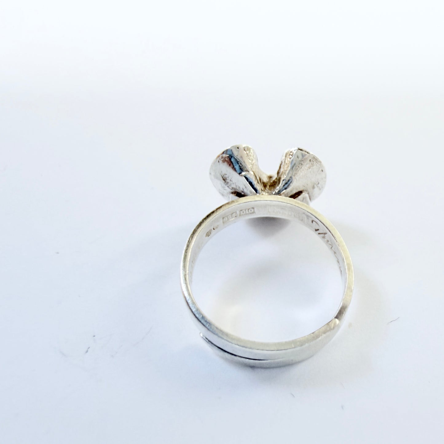 Theresia Hvorslev for MEMA, Sweden 1978. Vintage Sterling Silver Ring. Design: Water Lily