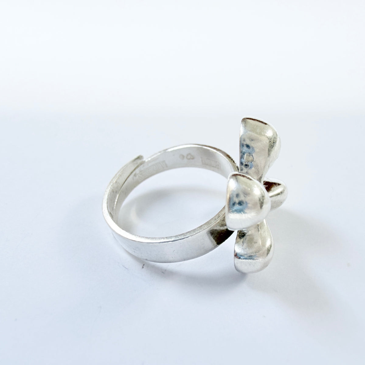 Bengt Hallberg, Sweden 1975. Vintage Sterling Silver Ring.