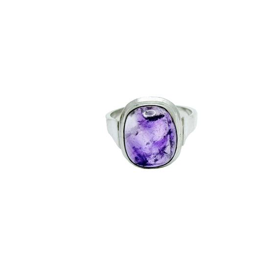 Vintage ca 1960. Solid Silver Amethyst Ring.