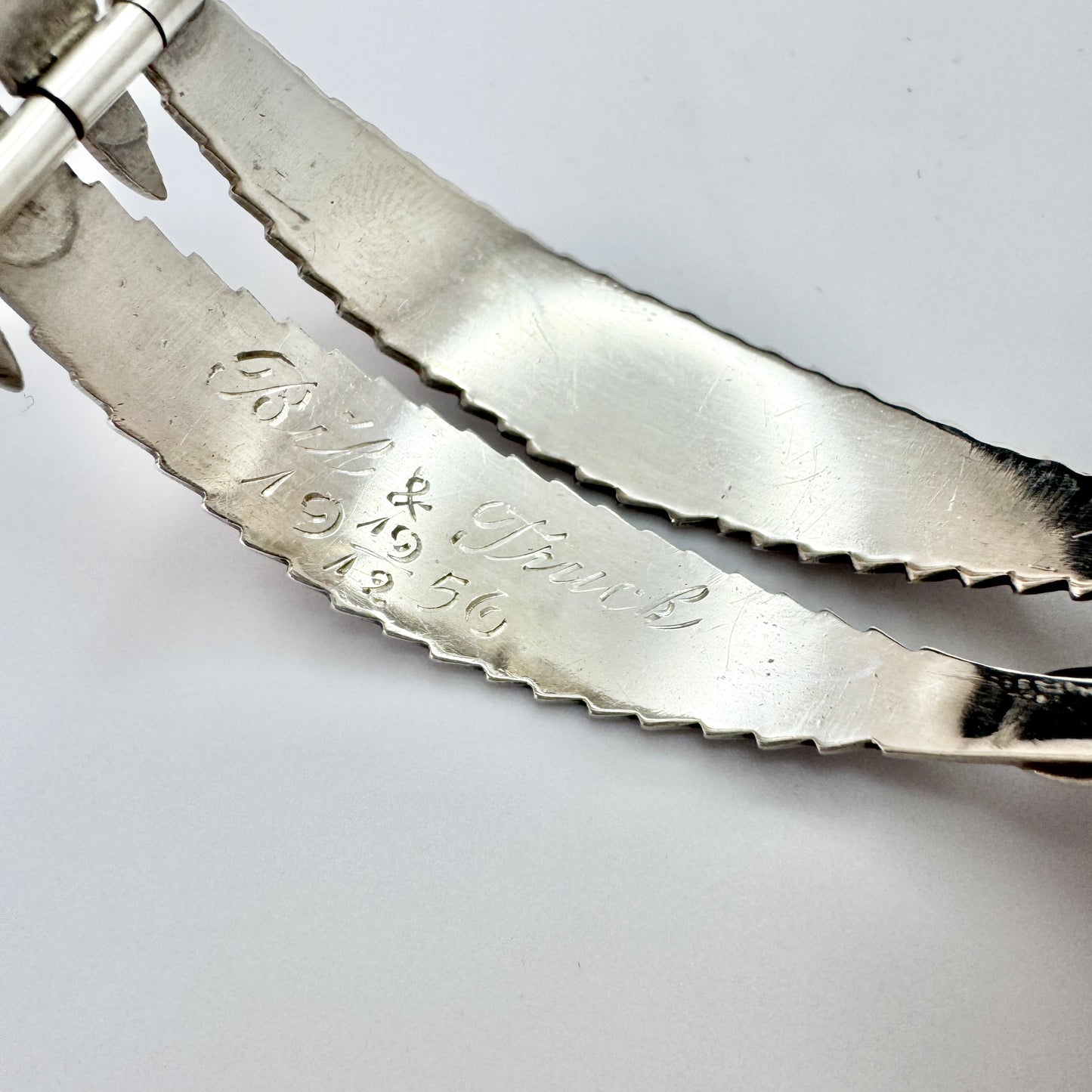 Gertrud Engel for Michelsen, Sweden 1956. Vintage Sterling Silver Hinged Bracelet.