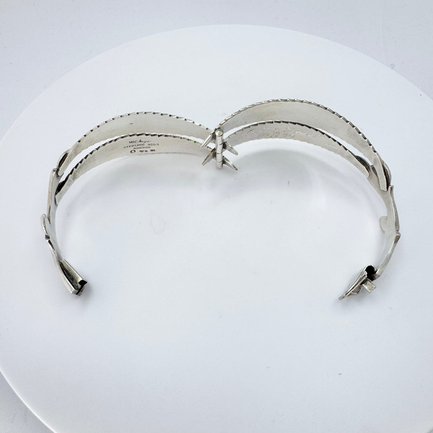 Gertrud Engel for Michelsen, Sweden 1956. Vintage Sterling Silver Hinged Bracelet.
