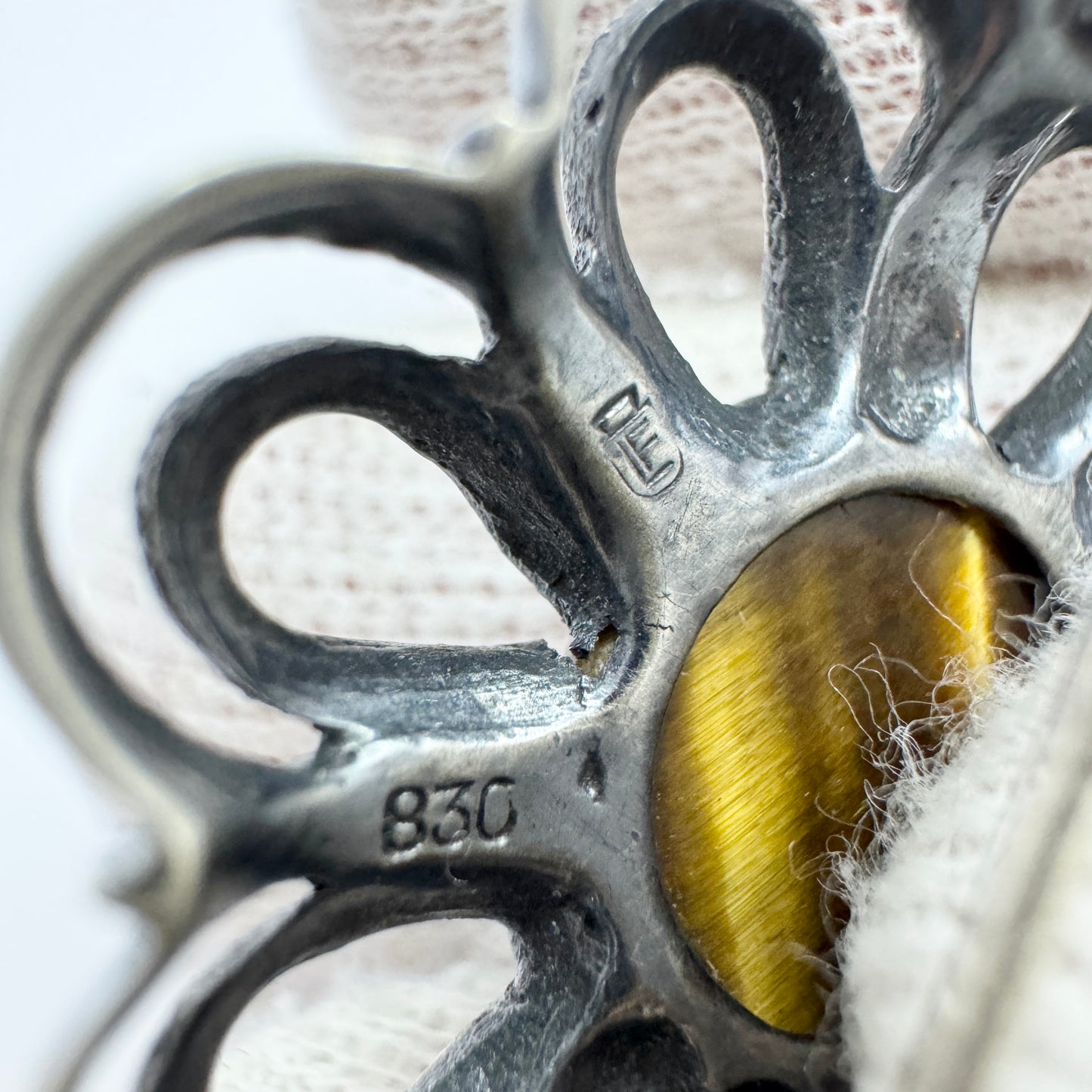 Germany c 1960. Vintage Solid Silver Tiger's Eye Brooch.