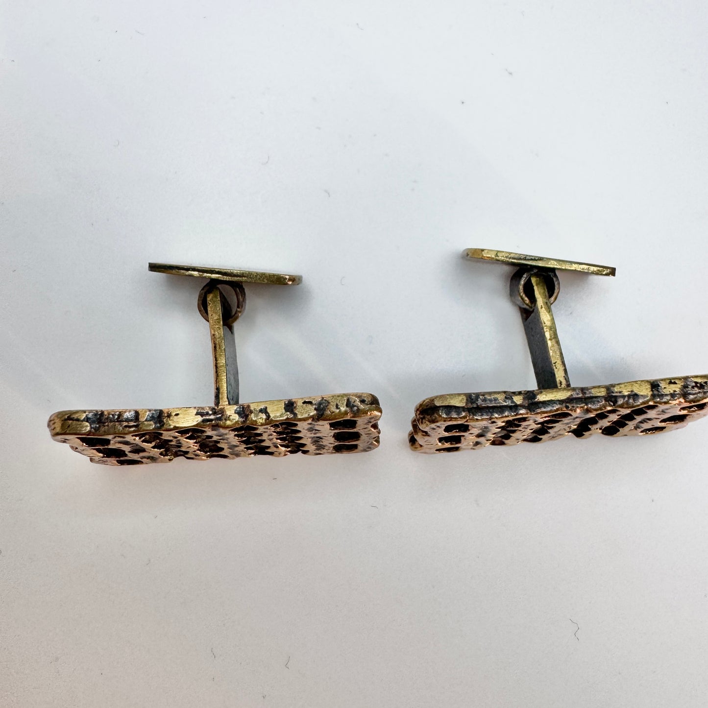Pentti Sarpaneva, Finland 1970s. Large Vintage Bronze Cufflinks.
