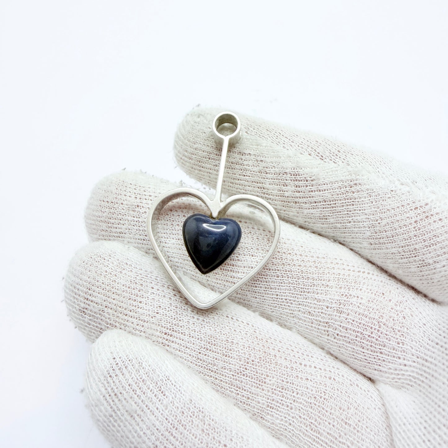 Victor Janson, Sweden year 1970. Vintage Solid Silver Bergslagen-stone Heart Pendant.