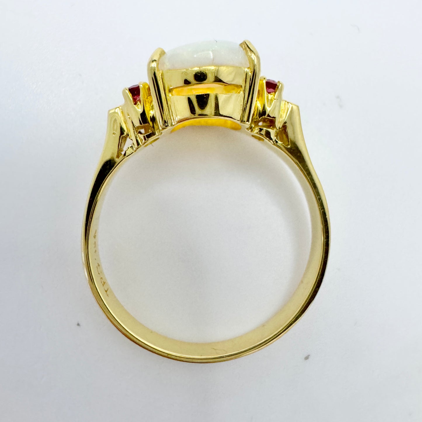 Vintage 18k Gold Opal Ruby Ring.