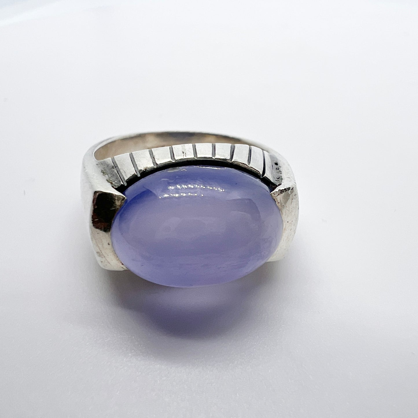 Carlman, Sweden 1961. Vintage Mid-century Modern Sterling Silver Chalcedony Ring.