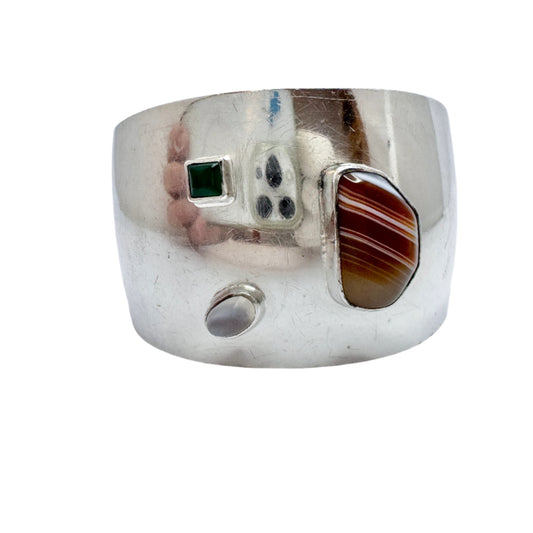 Torsten Mähl, Sweden 1957. Vintage Sterling Silver Agate Moonstone Chrysoprase Cuff Bracelet.