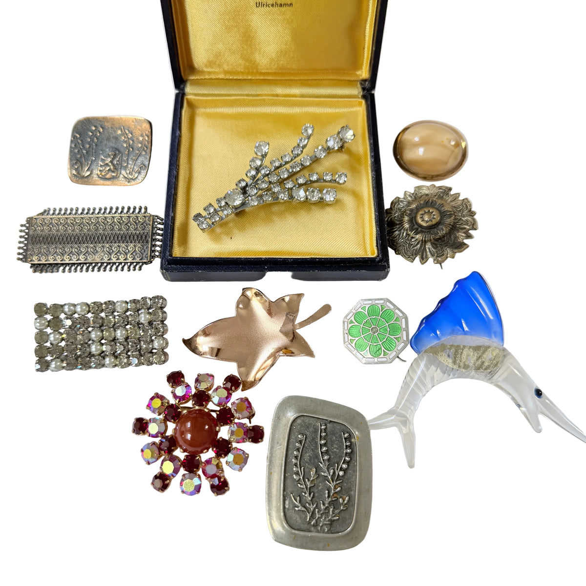 Job-lot Vintage Costume Jewelry Brooches + Box.