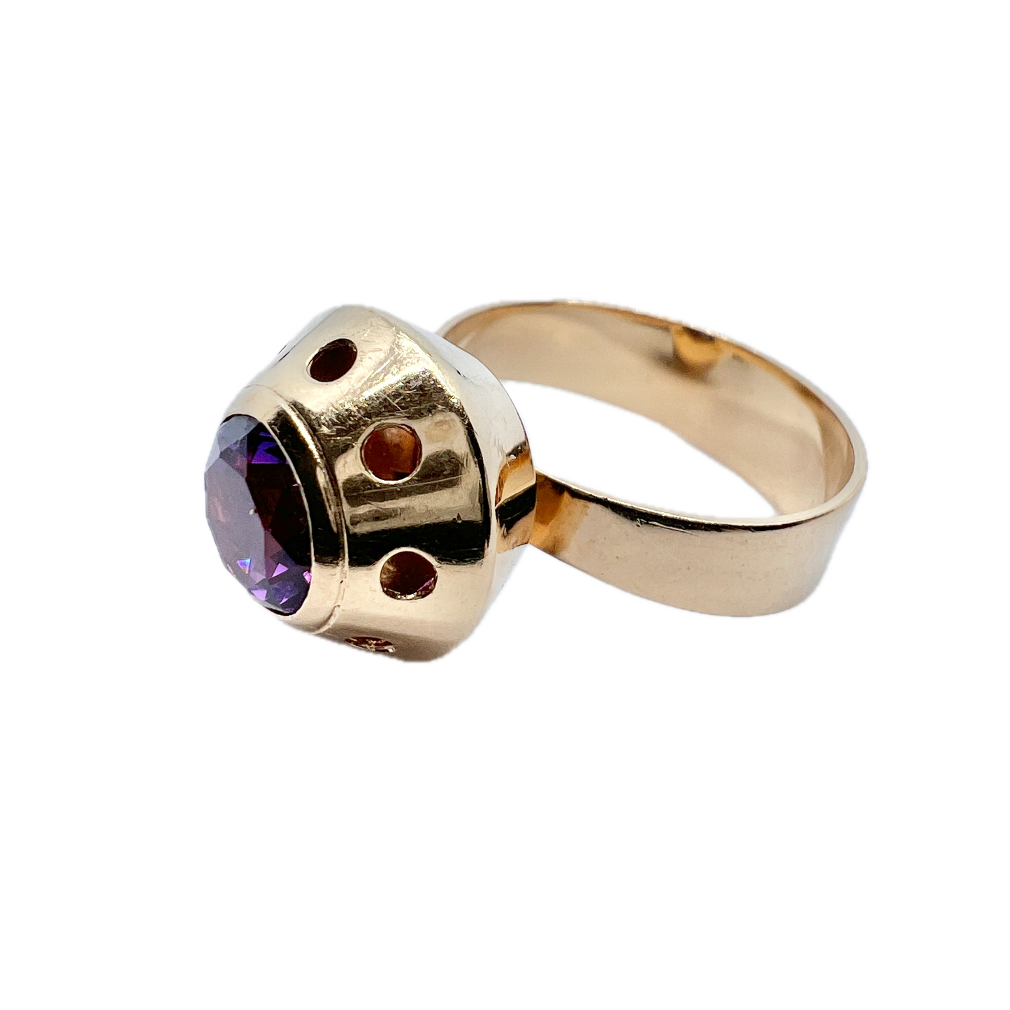 Ceson, Sweden 1971. Vintage 18k Gold Synthetic Sapphire Ring.