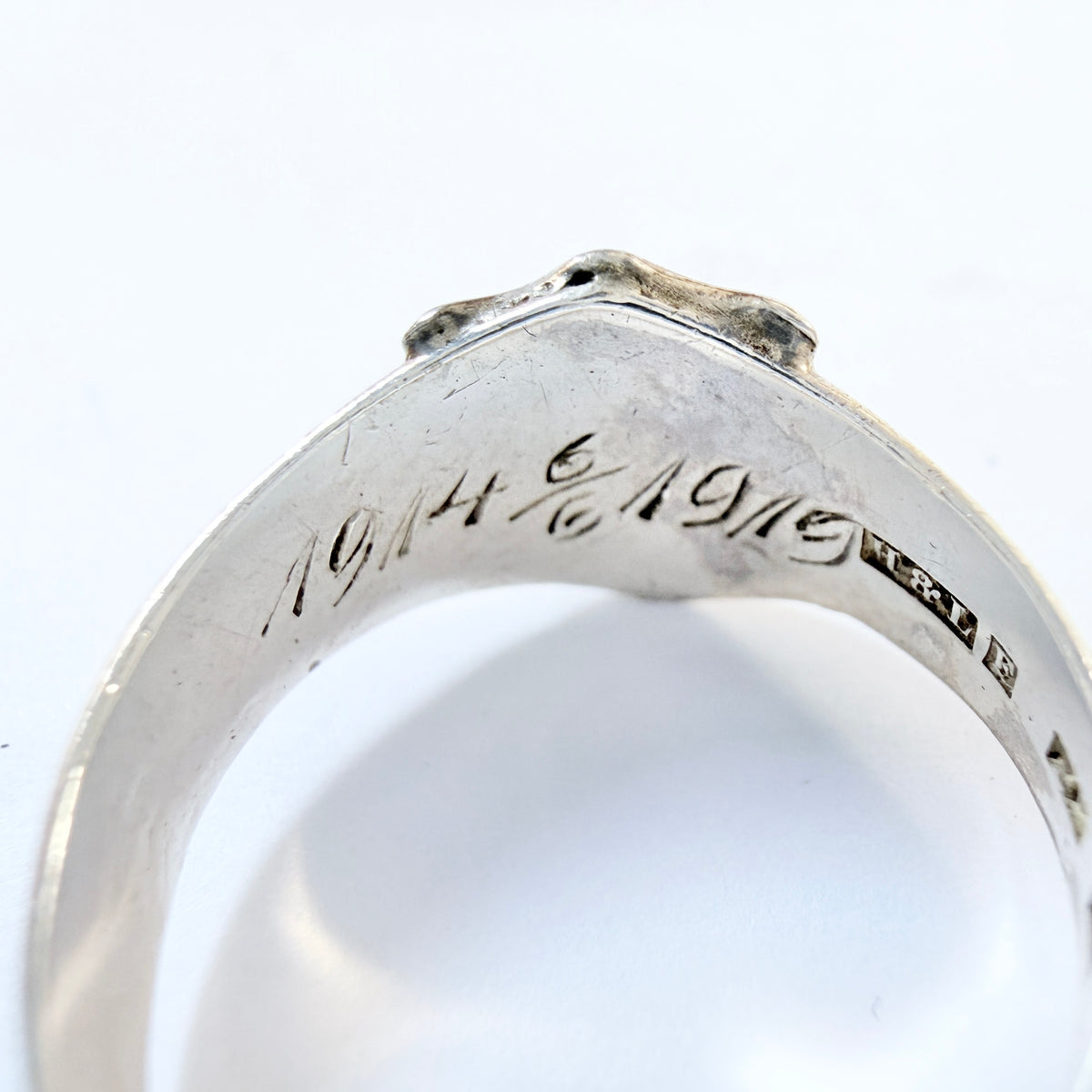 Hagström & Lundqvist, Sweden 1913. Antique Solid Silver Military Ring.