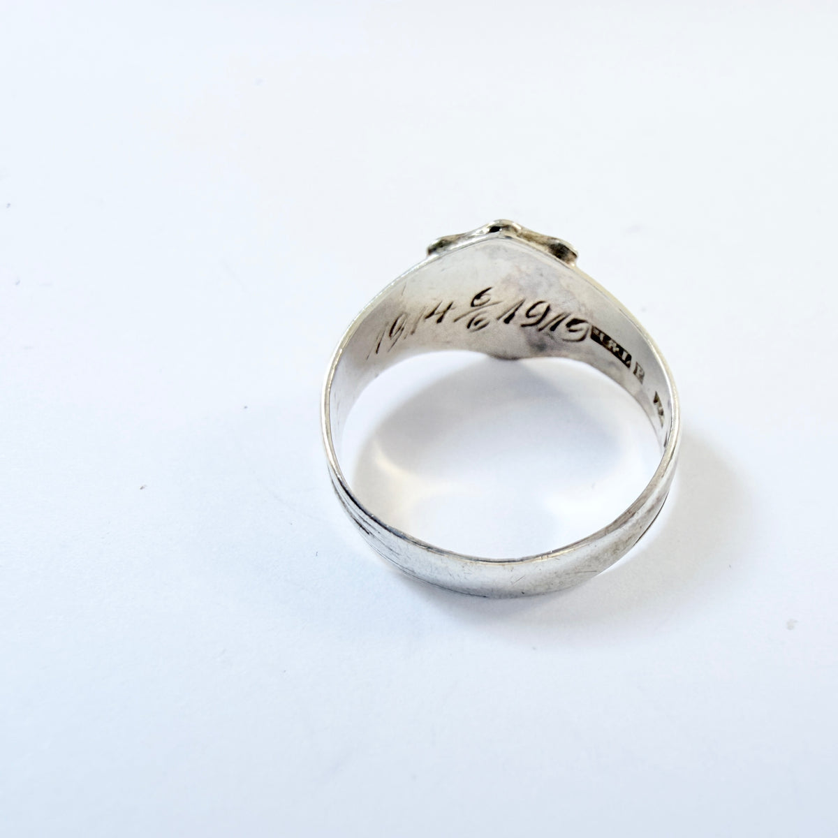 Hagström & Lundqvist, Sweden 1913. Antique Solid Silver Military Ring.