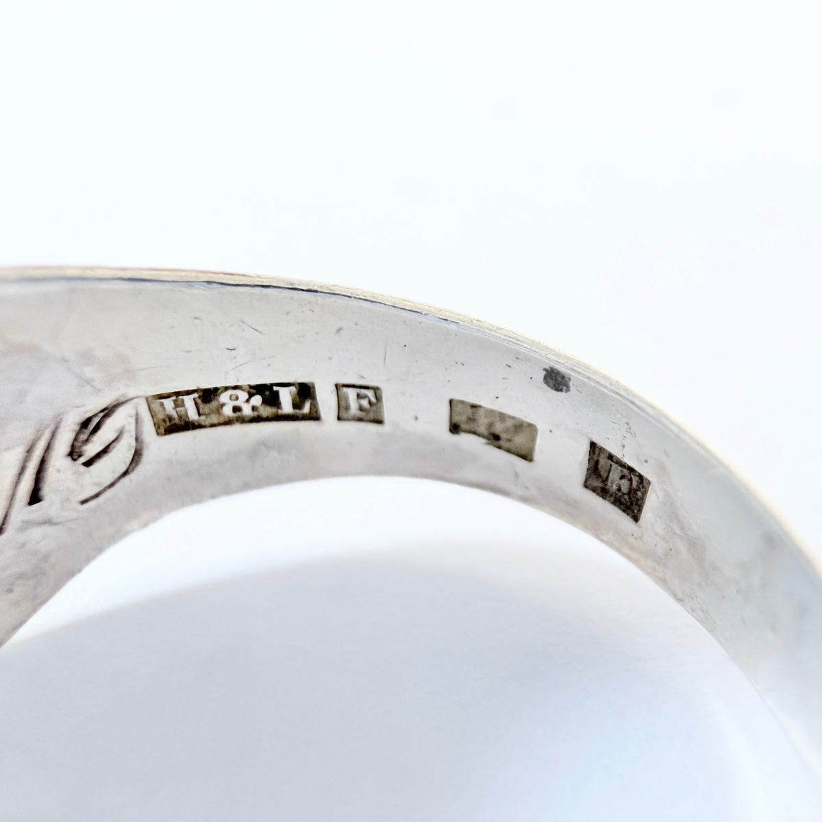 Hagström & Lundqvist, Sweden 1913. Antique Solid Silver Military Ring.