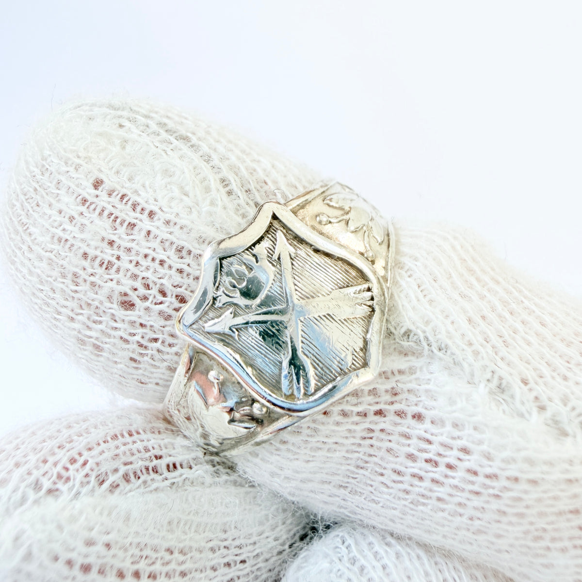 Hagström & Lundqvist, Sweden 1913. Antique Solid Silver Military Ring.