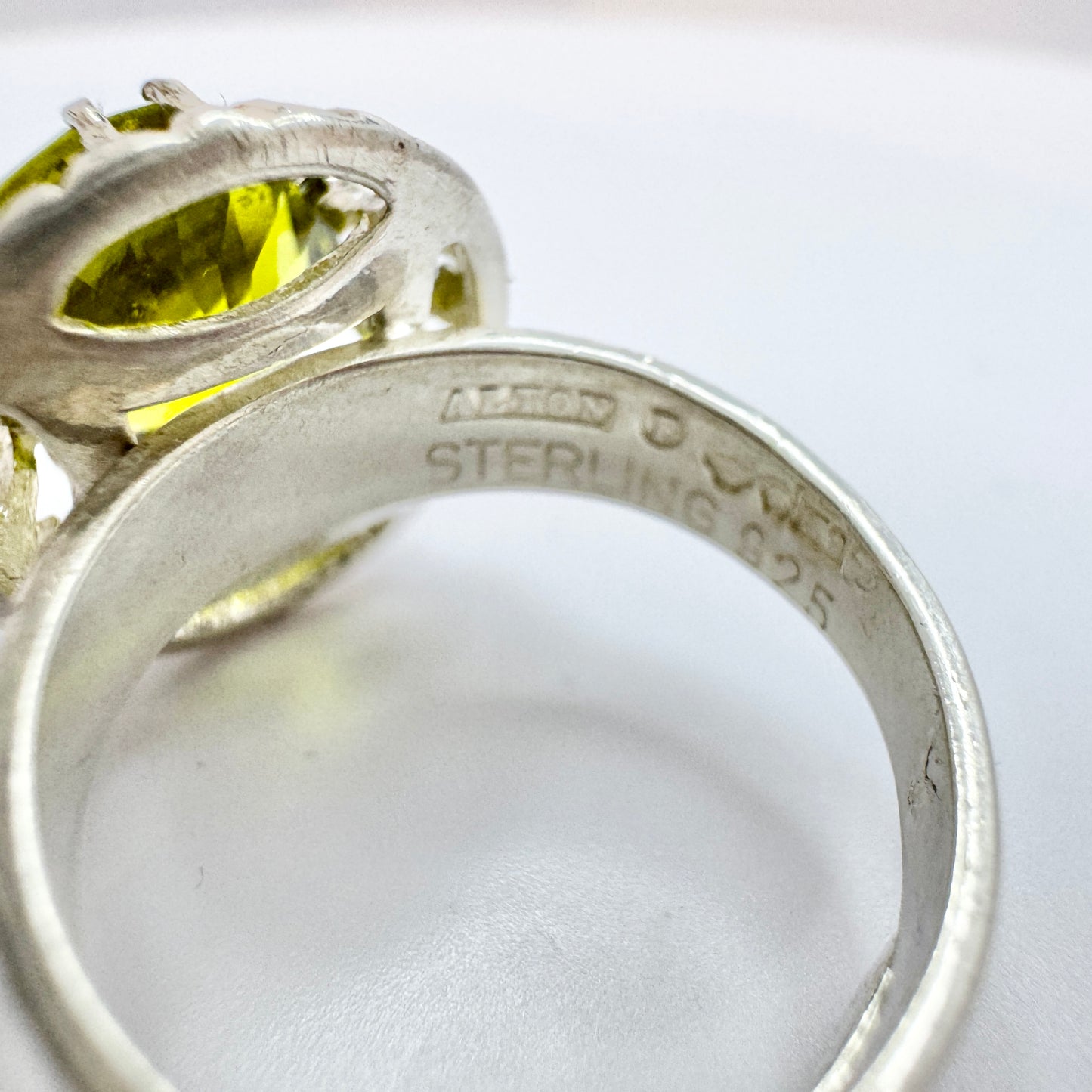 Alton, Sweden 1973. Vintage Sterling Silver Peridot Ring.