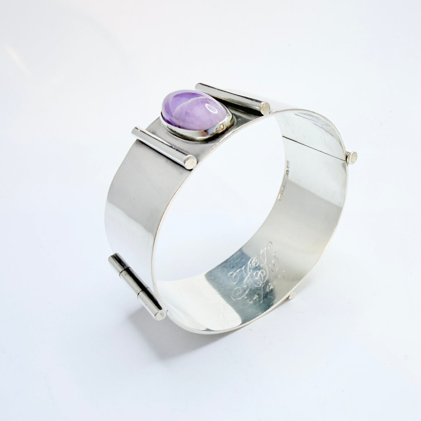 H.Kaksonen, Finland 1957. Vintage Solid Silver Amethyst Hinged Bangle Bracelet.