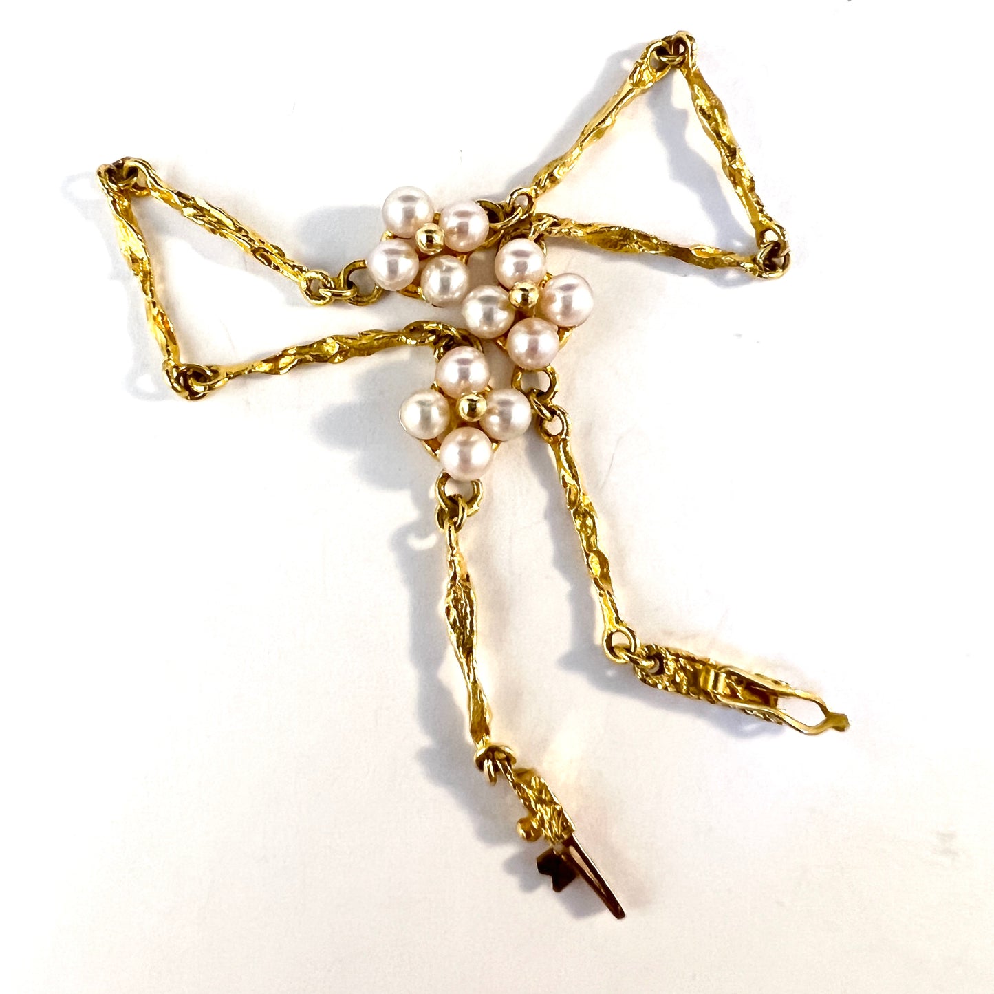 Bjorn Weckstrom for Lapponia, Finland. Vintage 18k Gold Pearl Bracelet. Design Wild flower