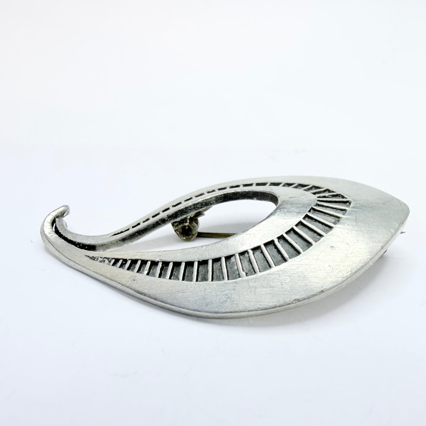 Rune Tennesmed, Sweden c 1960. Vintage Mid-century Modern Pewter Brooch.