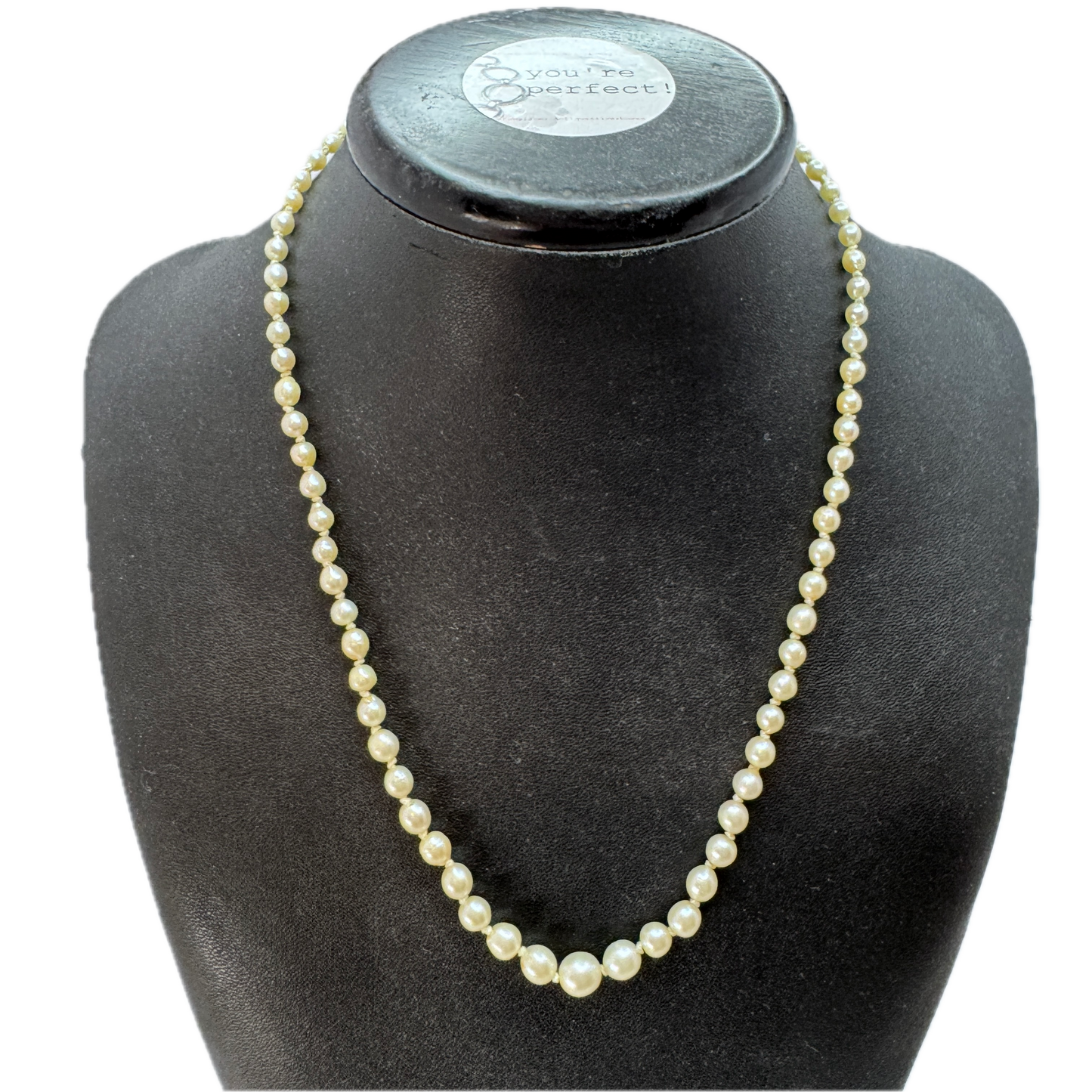 Vintage Cultured Pearl Silver Silver Clasp Necklace.