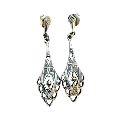 Vintage Art-deco style 835 Silver Marcasite Pair of Earrings.