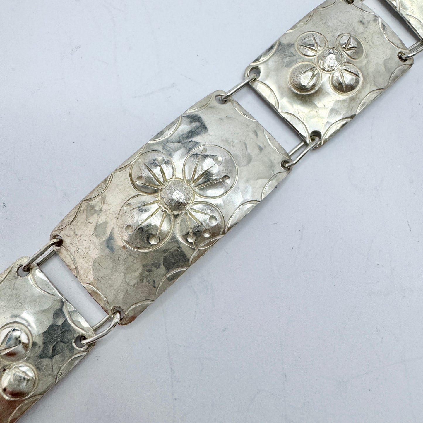 Hedberg, Arvidsjaur, Sweden 1930-40s. Vintage Solid Silver Bracelet.