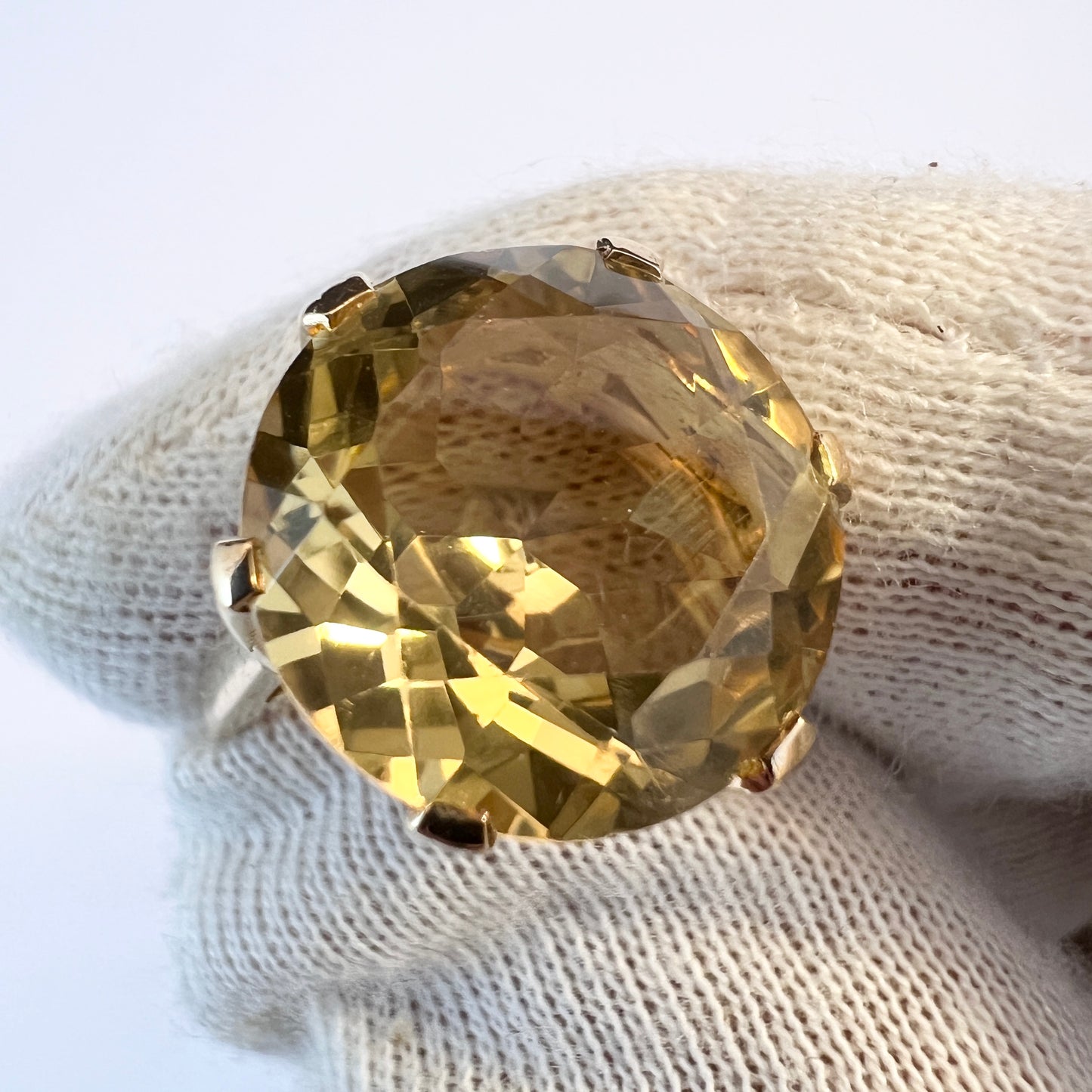 Markström, Sweden 1966. Vintage 18k Gold Citrine Cocktail Ring.