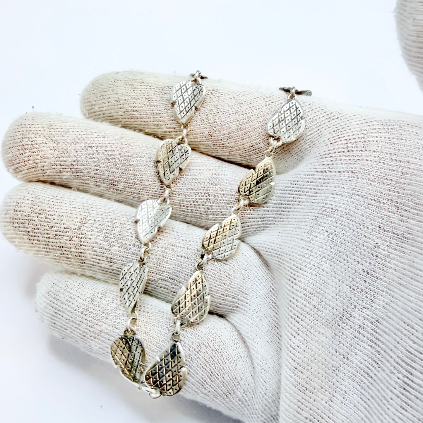 TeKa, Germany. Vintage ca 1960 Solid Silver Leaf Necklace.