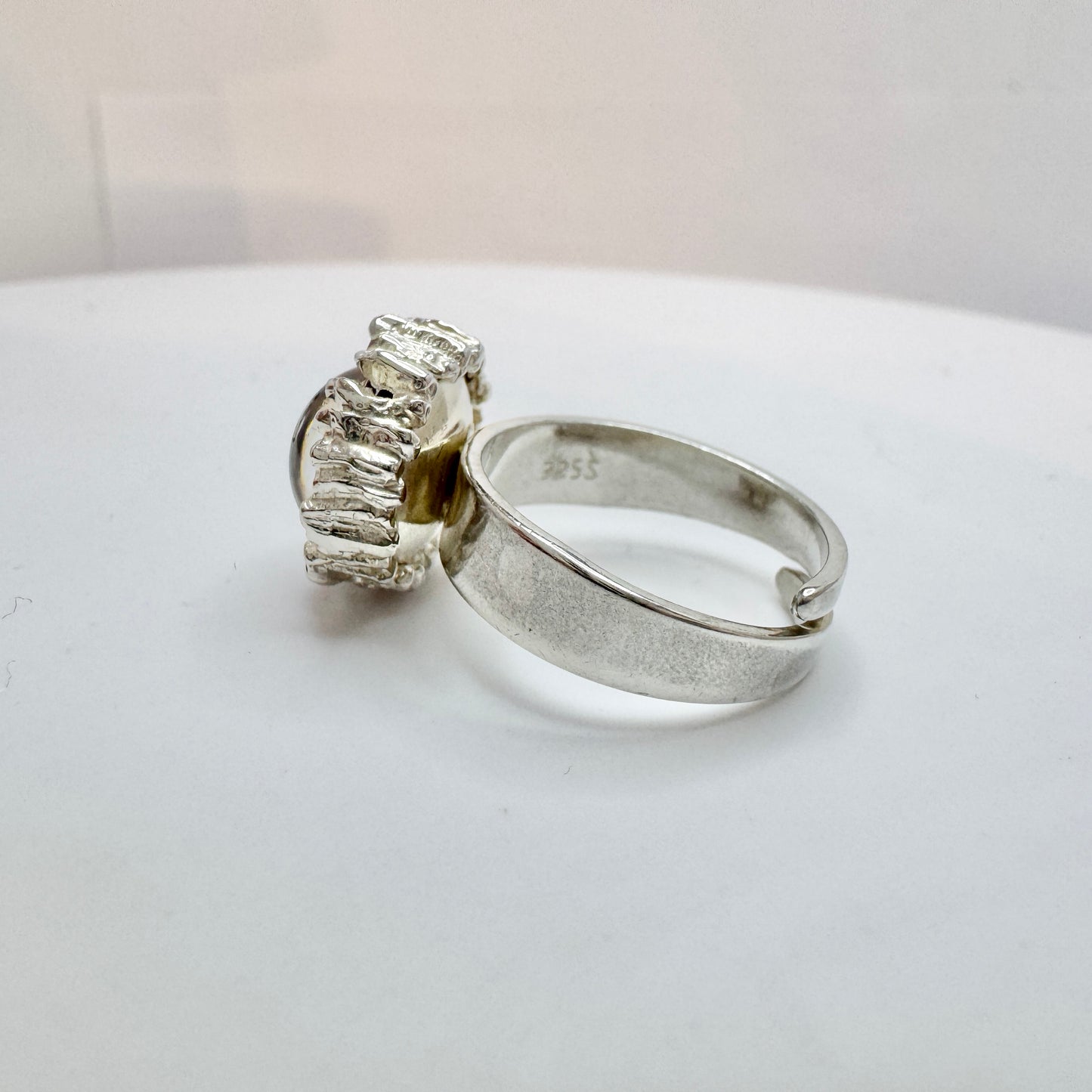 Herman Siersbøl, Denmark c 1960s. Vintage Sterling Silver Art Glass Ring.