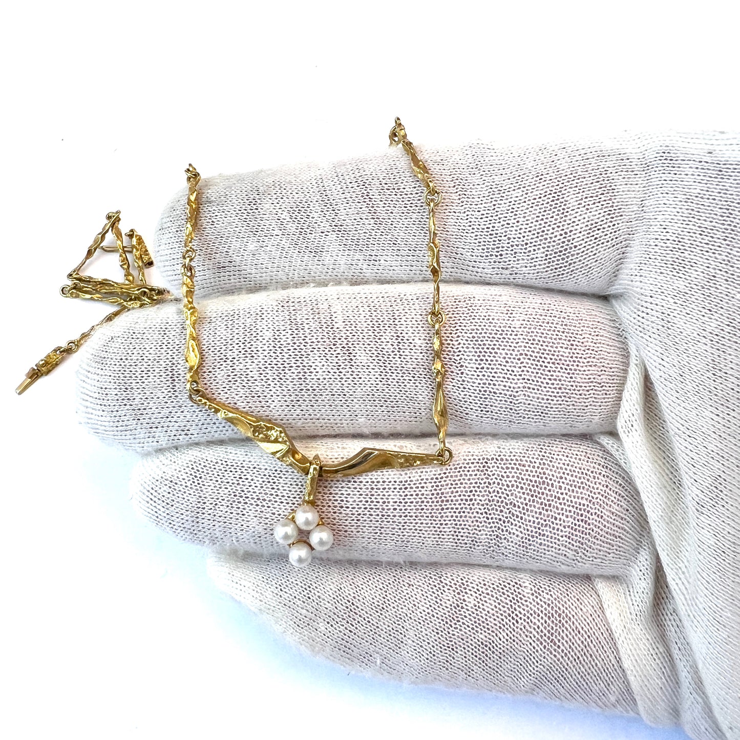 Bjorn Weckstrom for Lapponia, Finland 1999. Vintage 18k Gold Pearl Necklace.