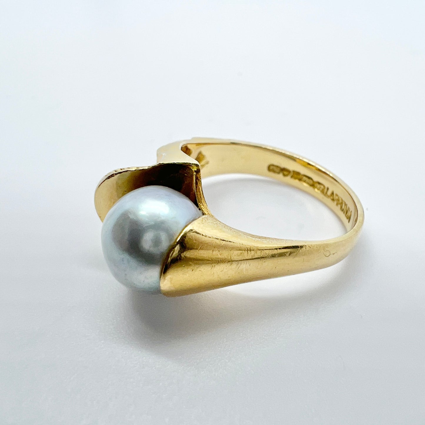 Björn Weckström for Lapponia, Finland 1976. Vintage 18k Gold Pearl Ring.