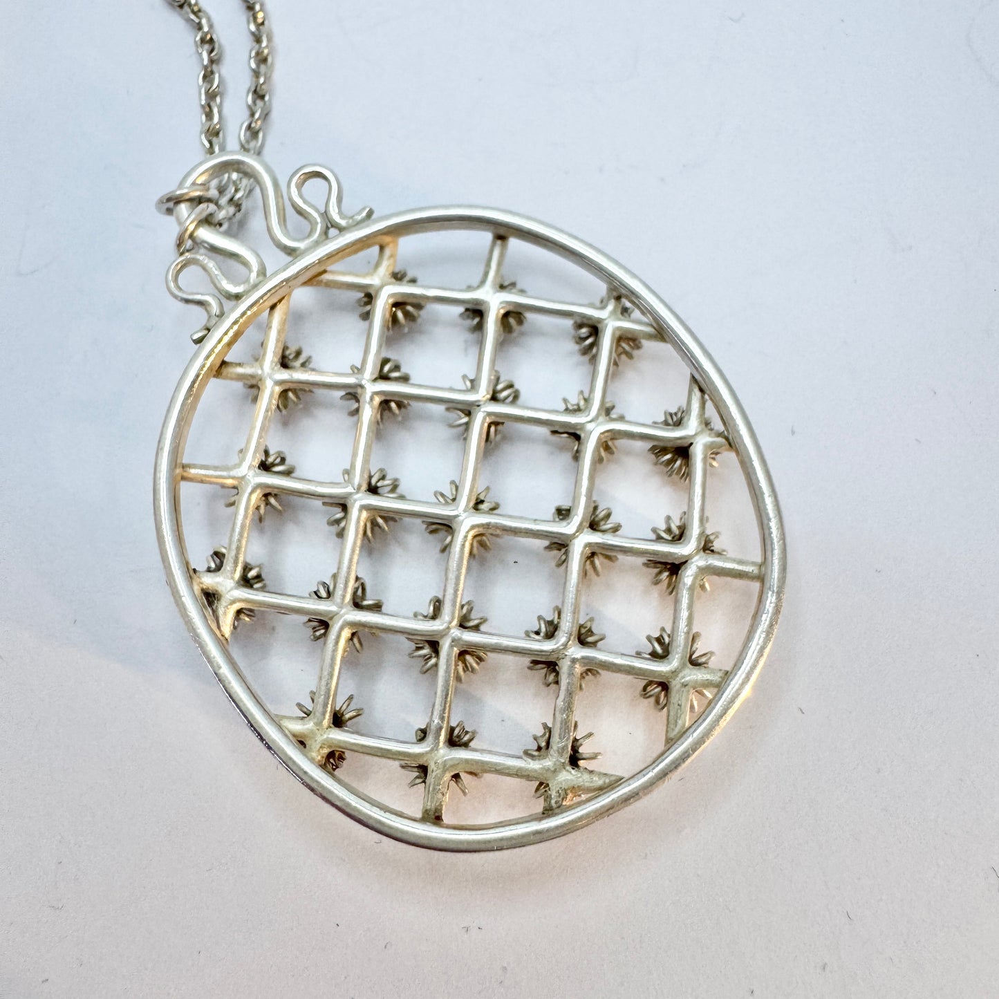 Sigurd Persson, Sweden 1949. Vintage Sterling Silver Pendant Necklace.