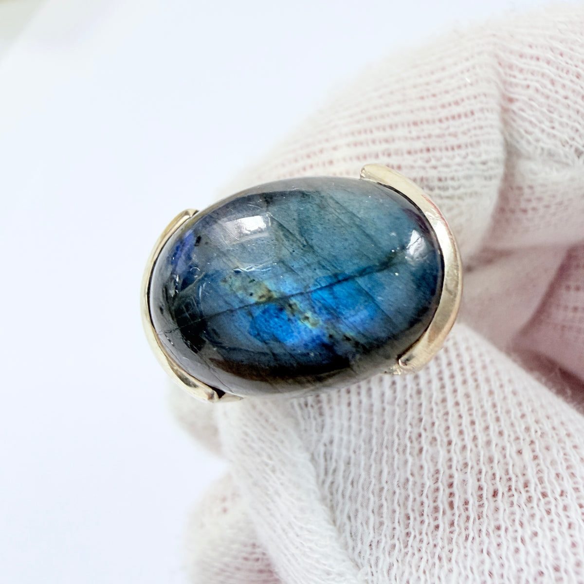 Vintage Sterling Silver Labradorite Ring.