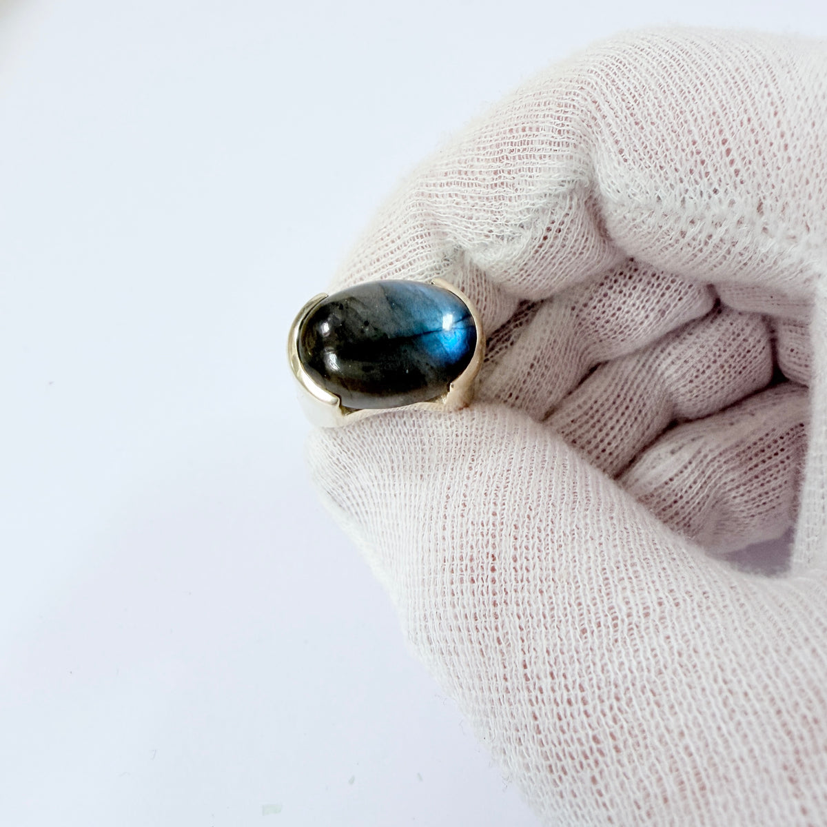 Vintage Sterling Silver Labradorite Ring.