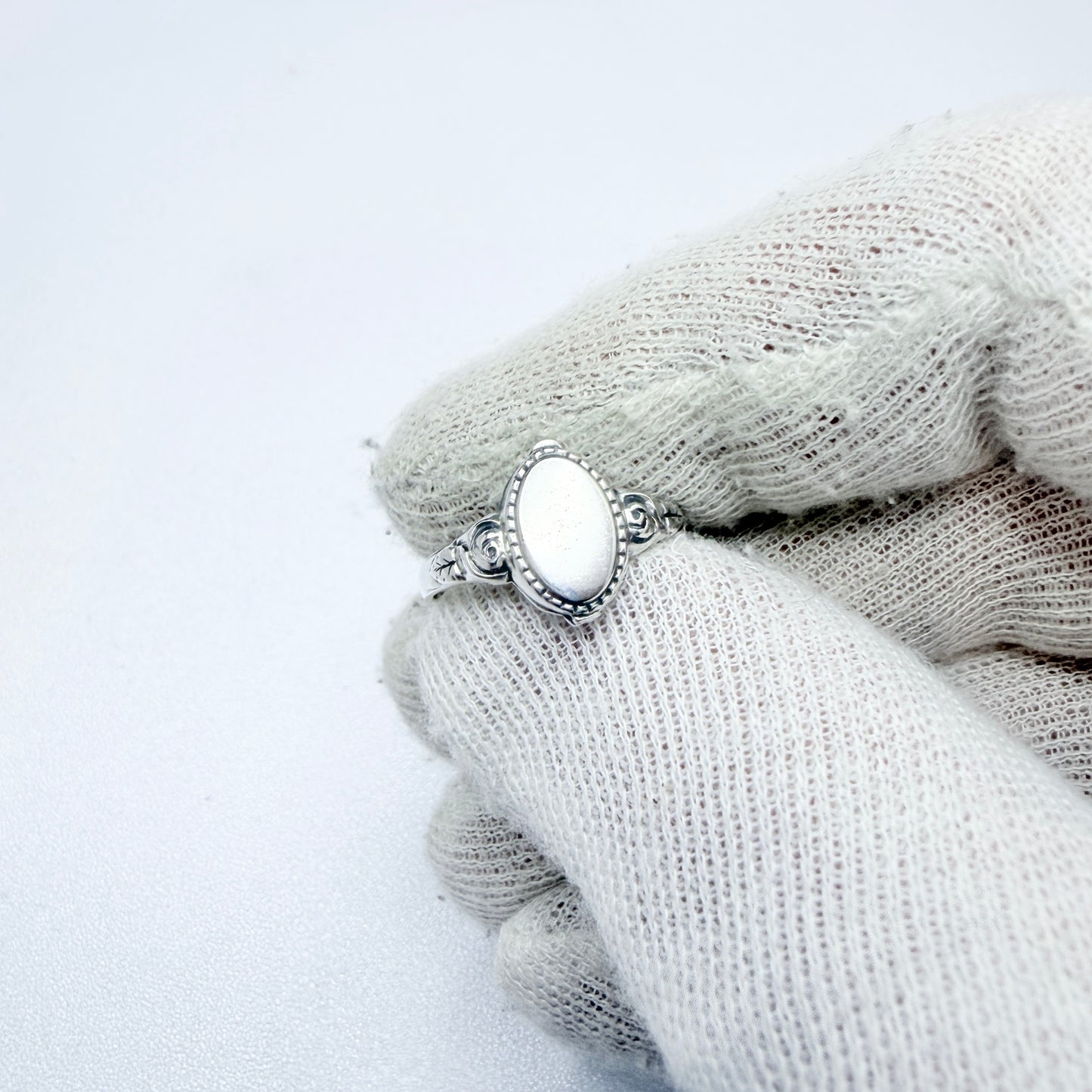 Vintage c 1950s. Vintage Sterling Silver Female Signet Ring