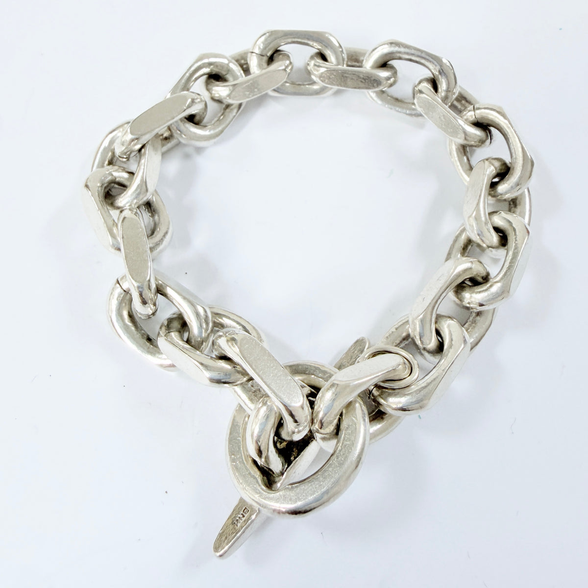 Bjarne Nordmark Henriksen, Denmark ca 1970. Chunky Sterling Silver Toggle Clasp Bracelet.